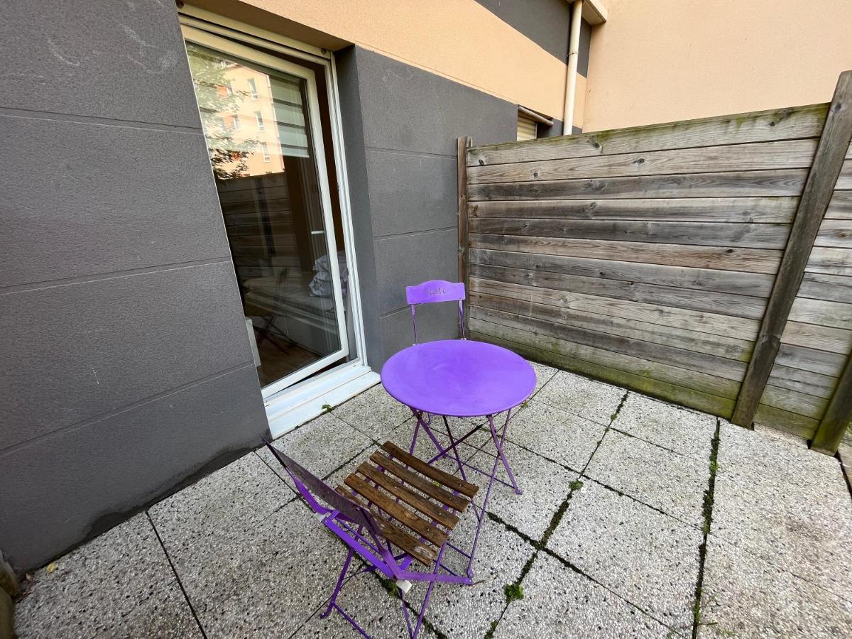 Acajou, Studio Avec Terrasse Et Parking Prive Caen Exterior foto