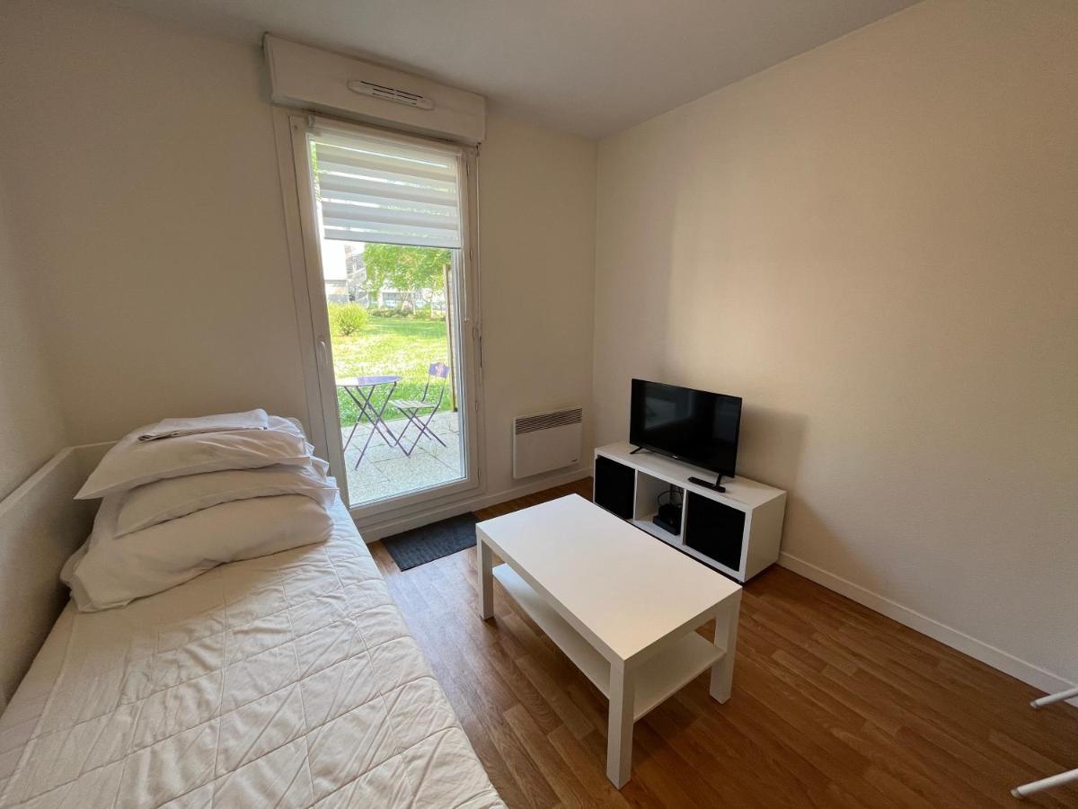 Acajou, Studio Avec Terrasse Et Parking Prive Caen Exterior foto